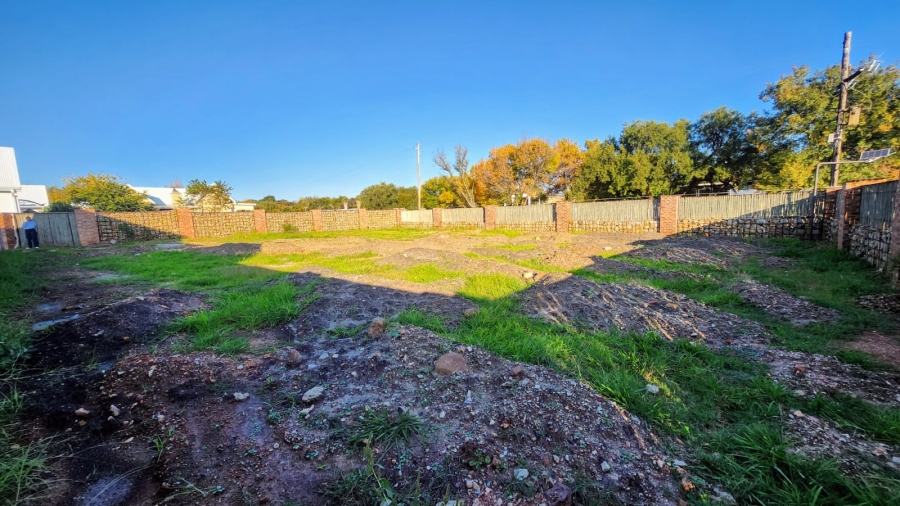  Bedroom Property for Sale in Van Der Hoff Park North West